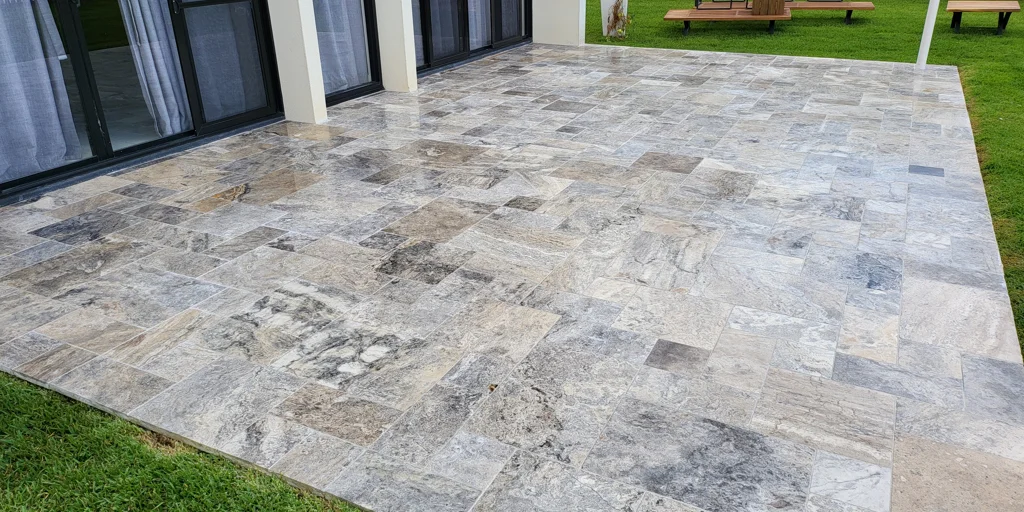 3 Reasons Why French Travertine Pattern is a Top Choice for Properties